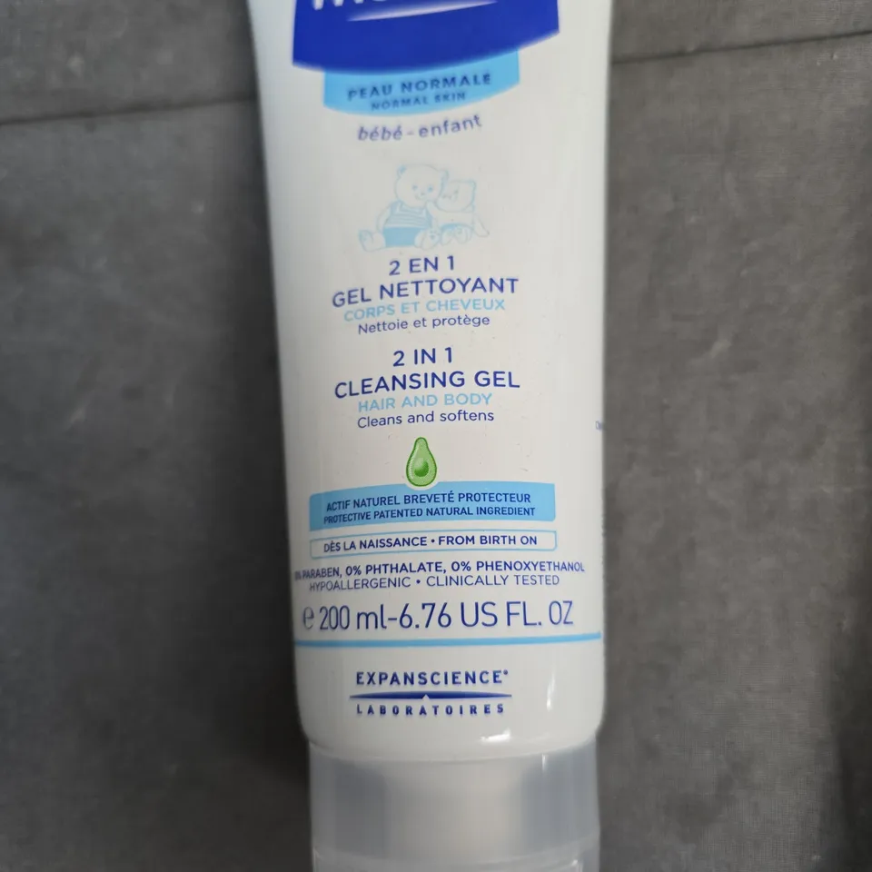 APPROXIMATELY 30 MUSTELA NORMAL SKIN 2 IN 1 CLEANSING GEL