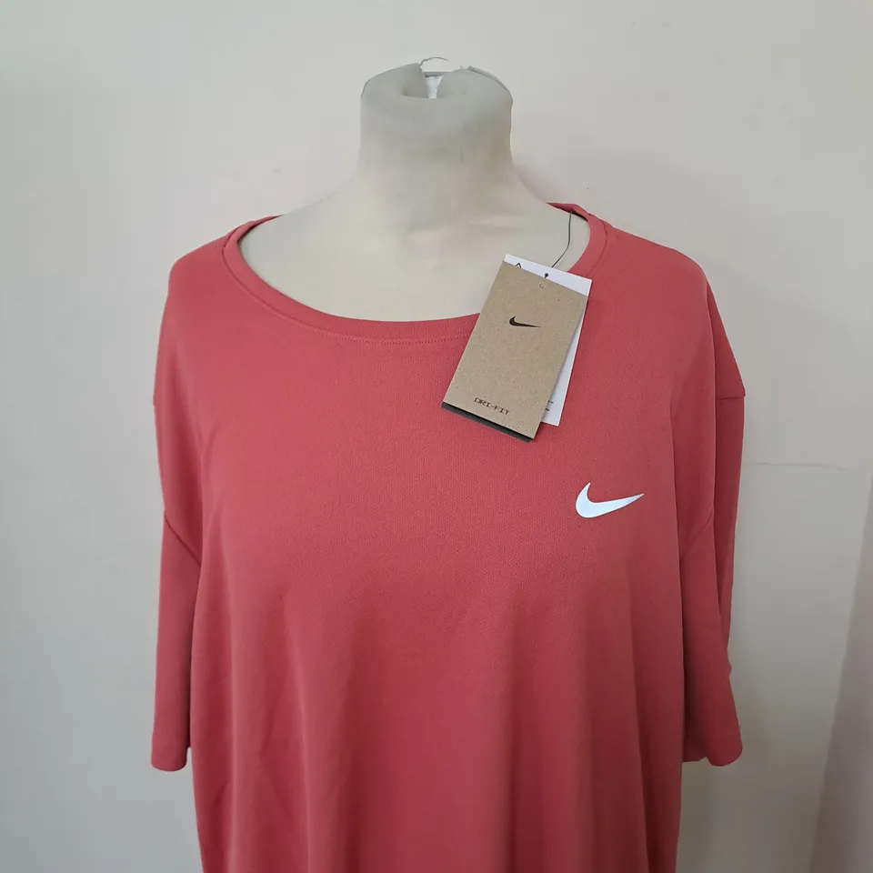 NIKE CASUAL RUNNING T-SHIRT SIZE XXL
