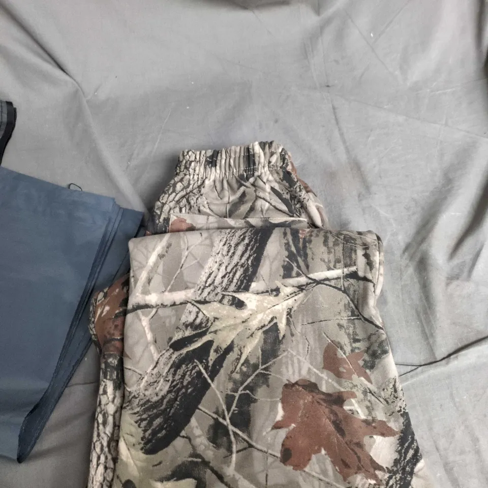 GARMS AFFILIATED CAMOUFLAGE TROUSERS – MEDIUM