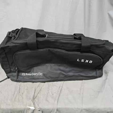 LSKD OVER SHOULDER BAG IN BLACK