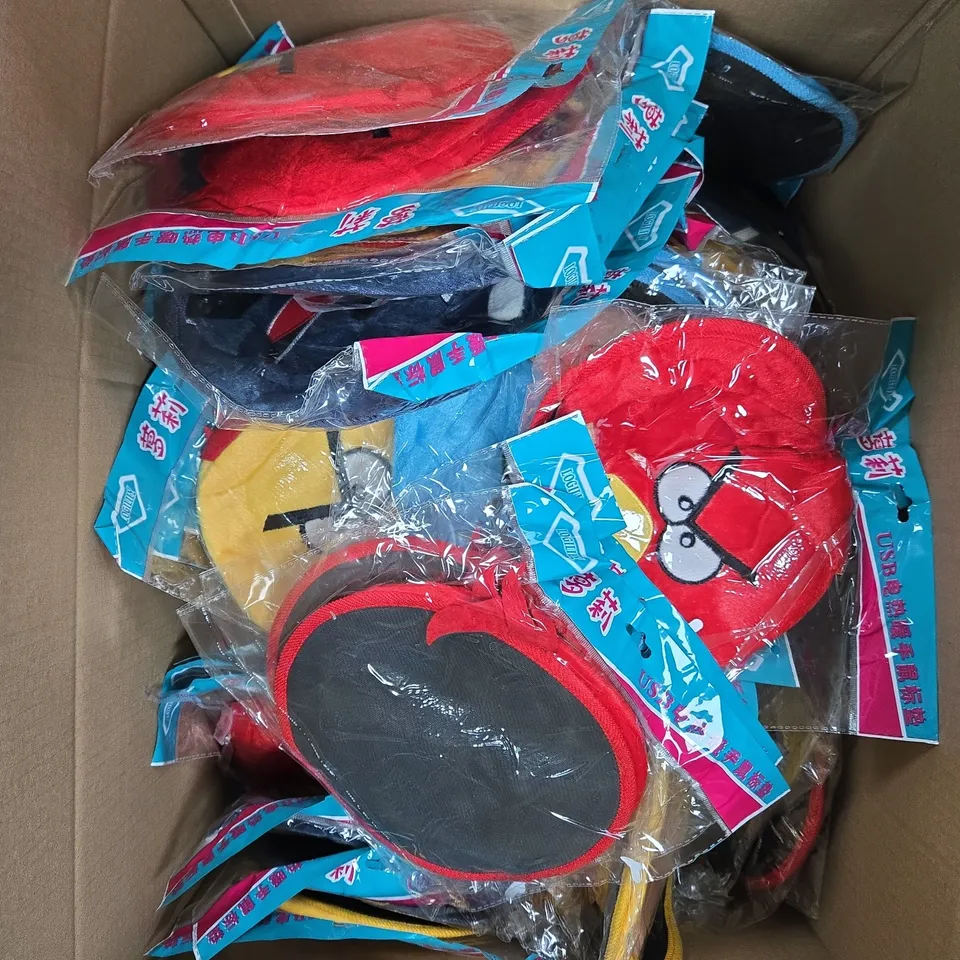 APPROXIMATELY 30 ANGRY BIRDS HAND WARMING PADS 