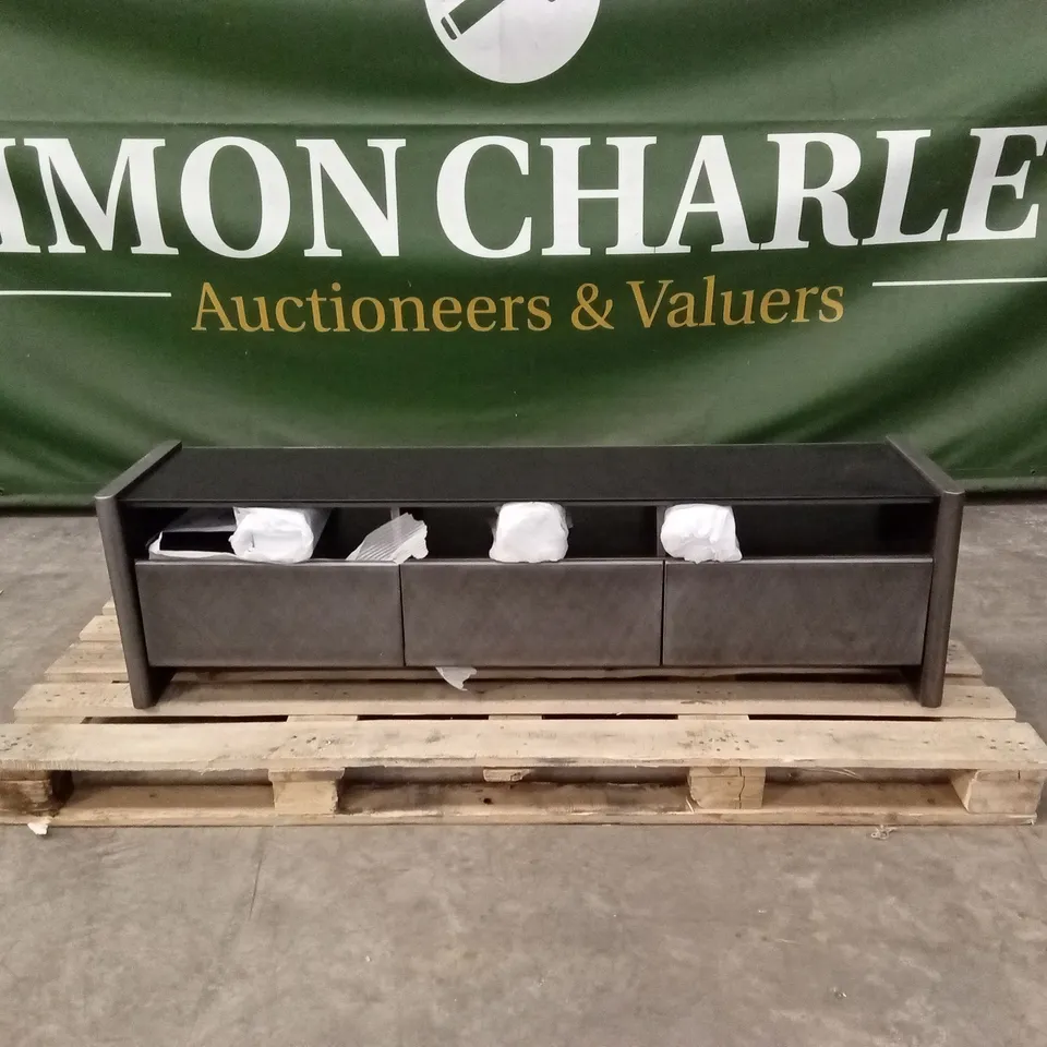 QUALITY DESIGNER LOWBOARD TV UNIT - GREY/BLACK