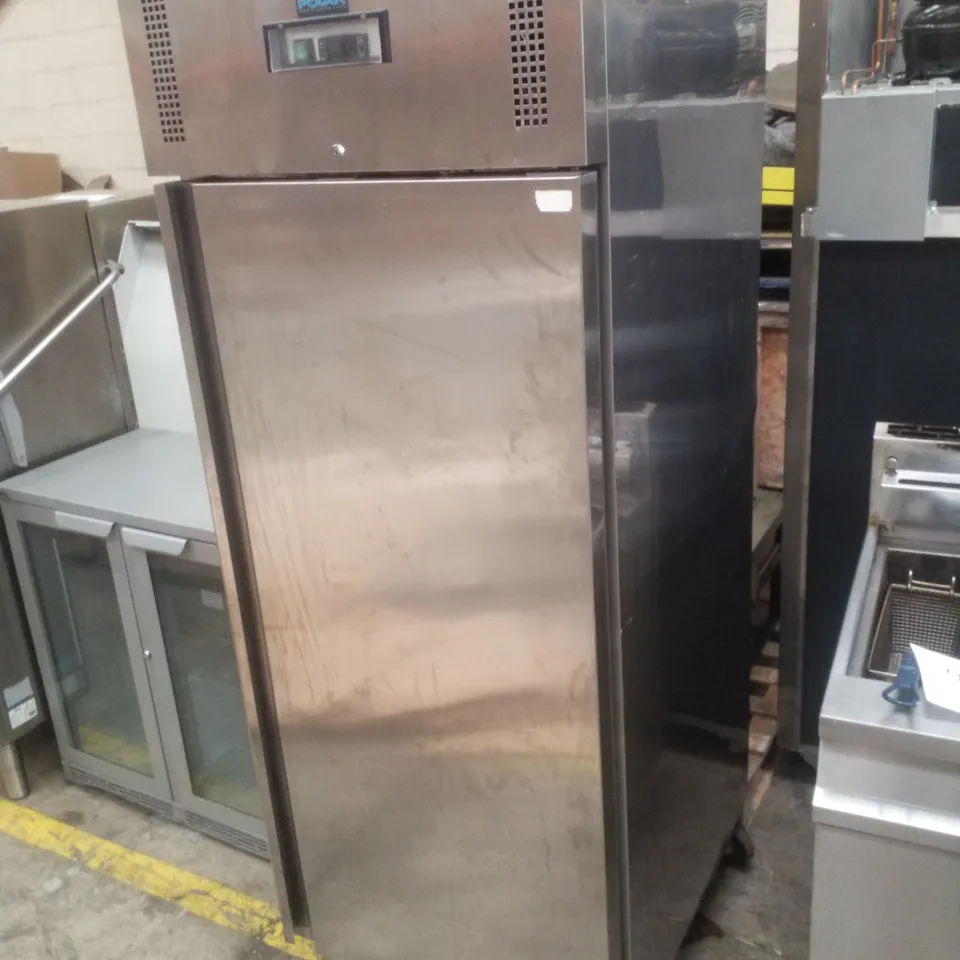 POLAR U633 UPRIGHT FRIDGE