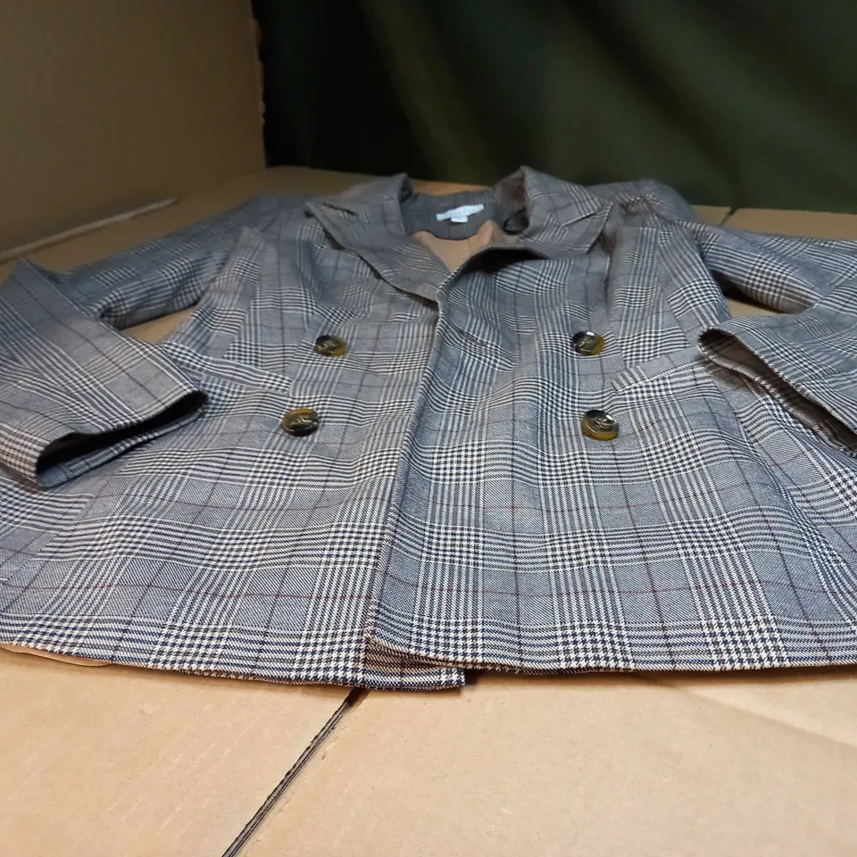 TOPSHOP BROWN CHECK OVERSIZED BLAZER - SIZE 8