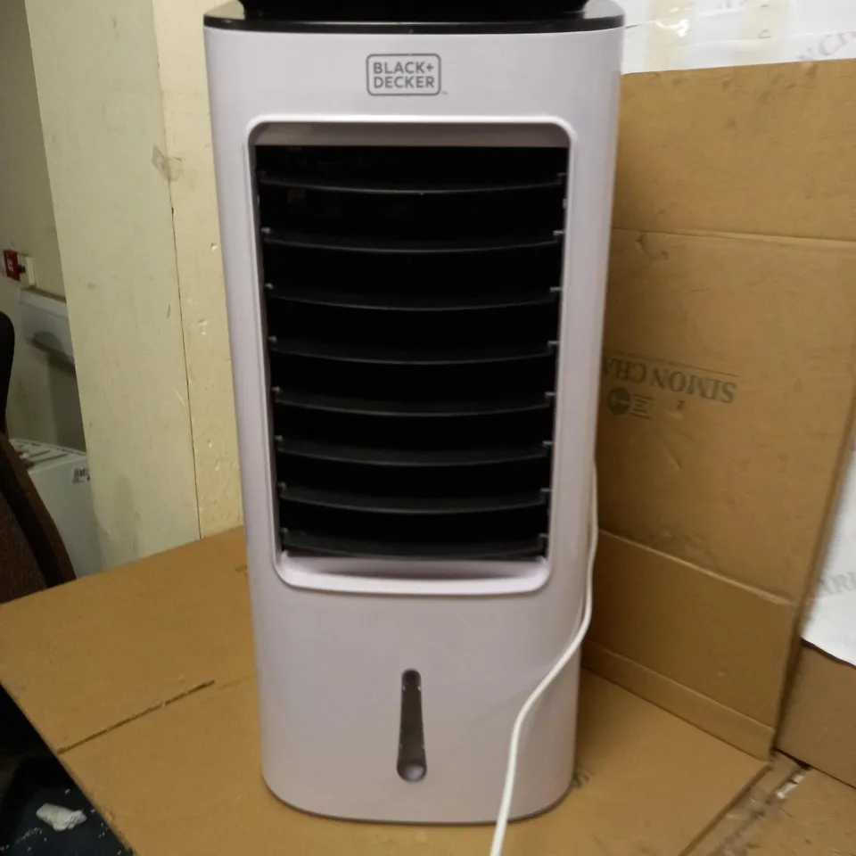 BLACK+DECKER 7 LITRE DIGITAL 2-IN-1 AIR COOLER