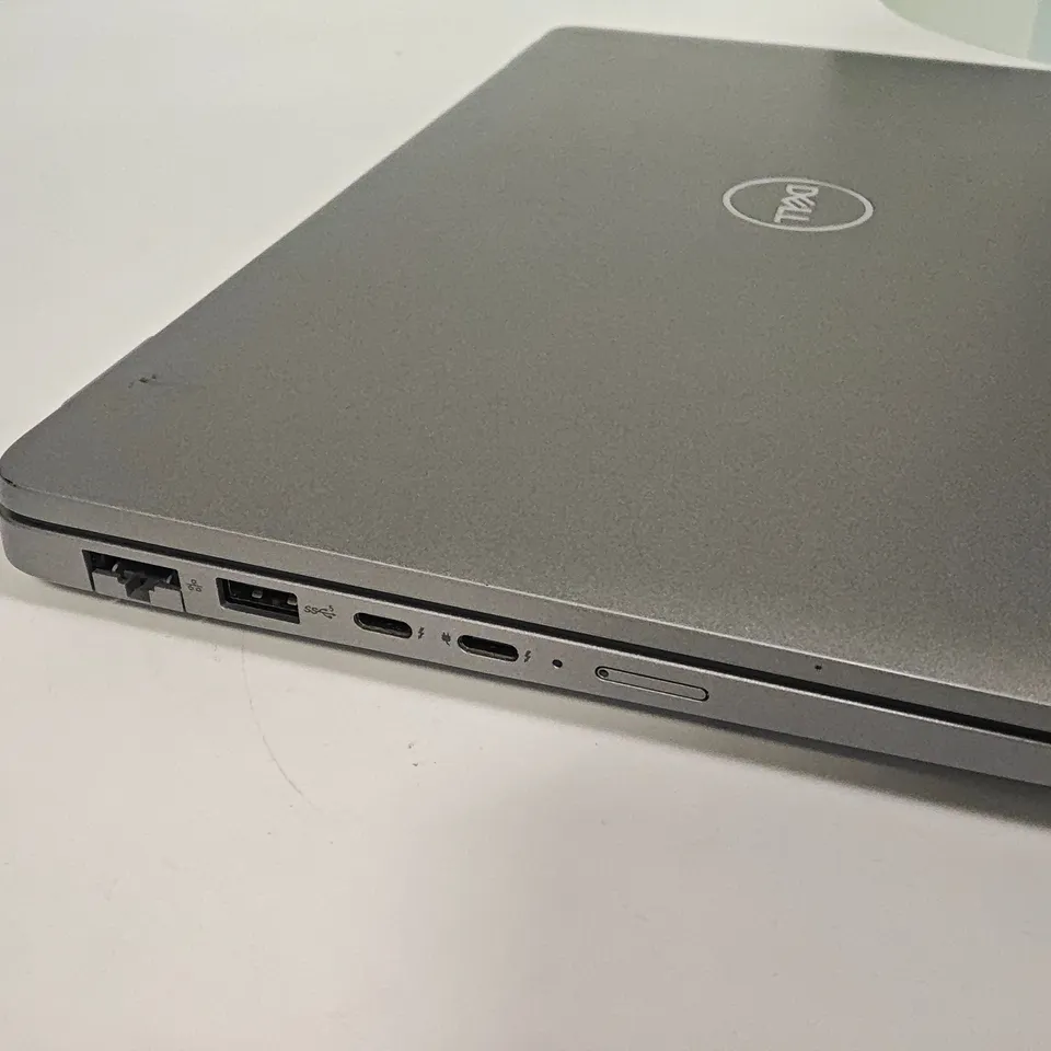 UNBOXED DELL LATITUDE 5440 INTEL CORE I5 LAPTOP IN SILVER - P165G