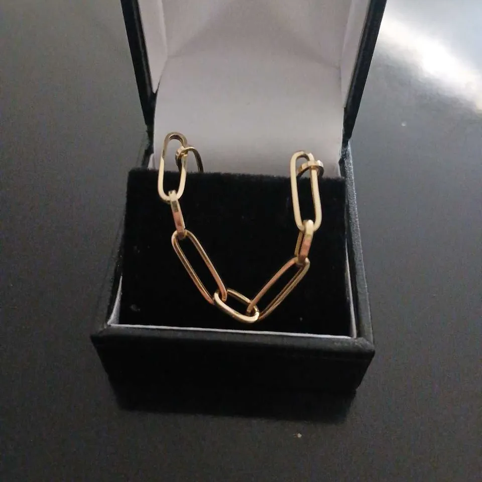 YELLOW GOLD PAPERCLIP BRACELET 2.12 GRAMS