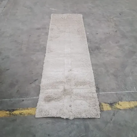 QUALITY DESIGNER AREA RUG - APPROXIMATELY 60x230cm