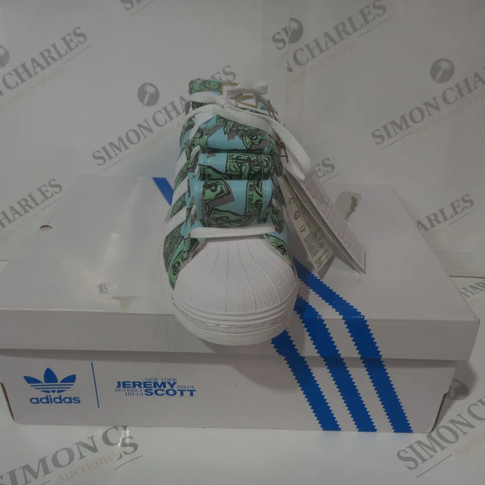 BOXED PAIR OF ADIDAS JS MONEY SUPERSTAR SHOES IN WHITE/BLUE/GREEN UK SIZE 7
