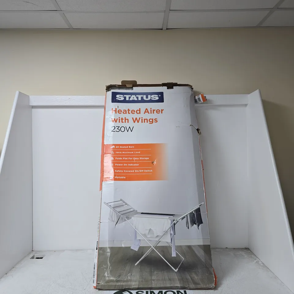 STATUS HEATED AIRER WITH WINGS 230W