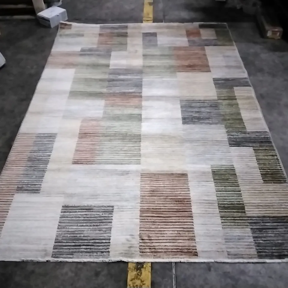 PATCHWORK AREA RUG MULTI-COLOUR APPROXIMATELY160X230CM