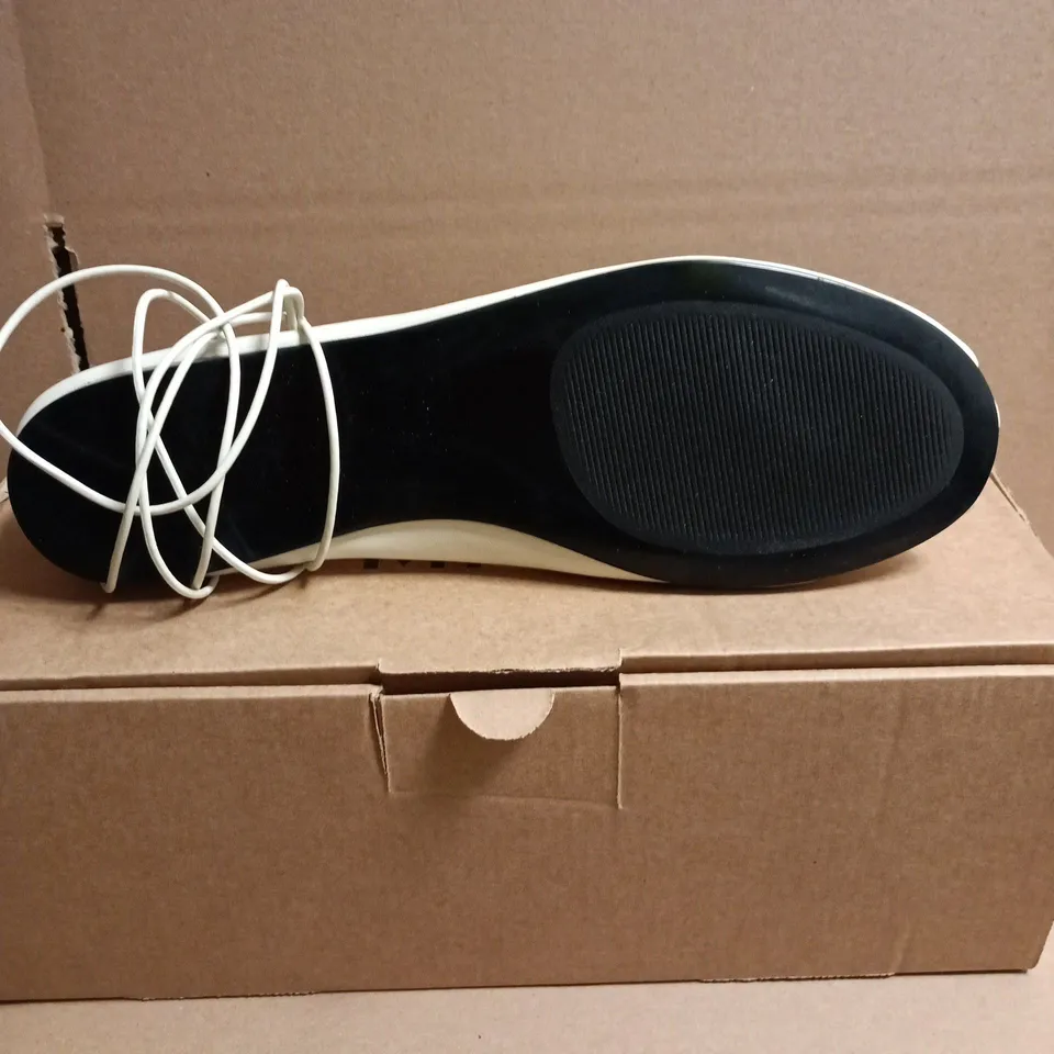 MANGO WOMEN'S WHITE LEATHER LACE-UP SHOES – UK 6