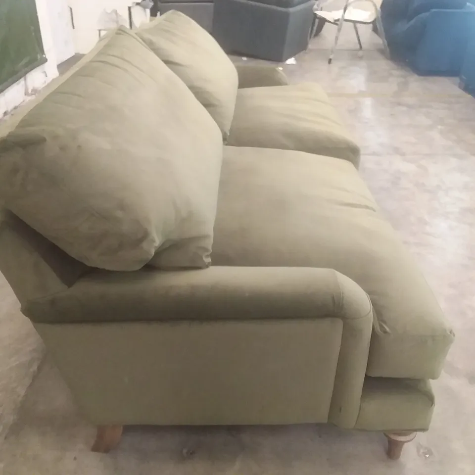 QUALITY BRITISH DESIGNER LOUNGE CO. ROSE 3 SEATER SOFA GREEN PLUSH FABRIC 