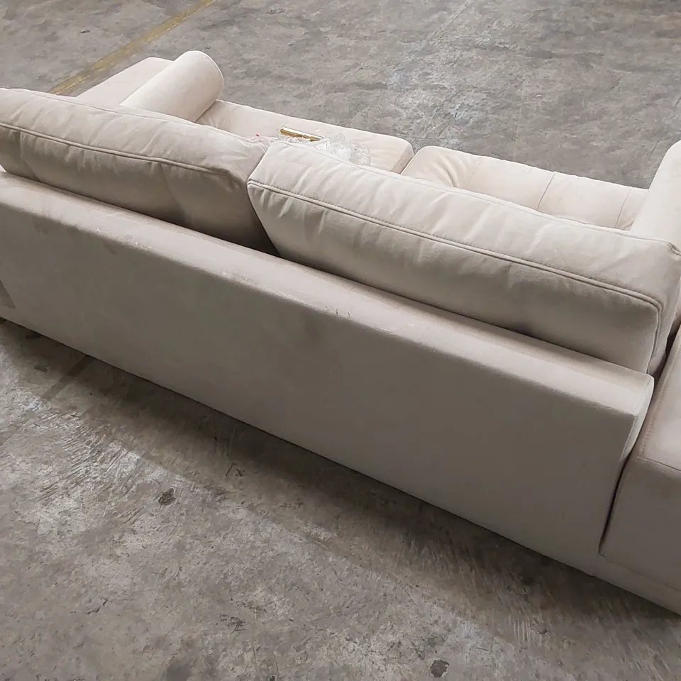 DESIGNER 3 SEATER CRUSHED VELVET SOFA WITH CUSHIONS 