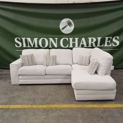 MINC FABRIC RIGHT HAND CORNER CHAISE SOFA