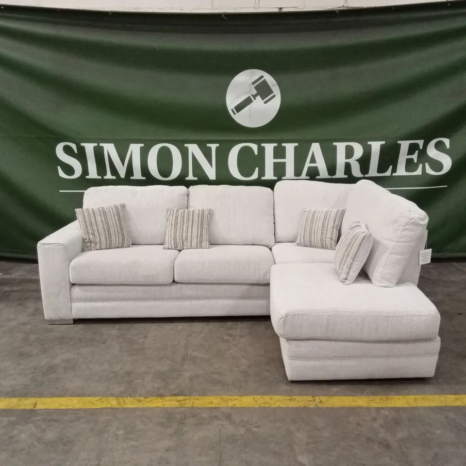 MINC FABRIC RIGHT HAND CORNER CHAISE SOFA RRP £1679
