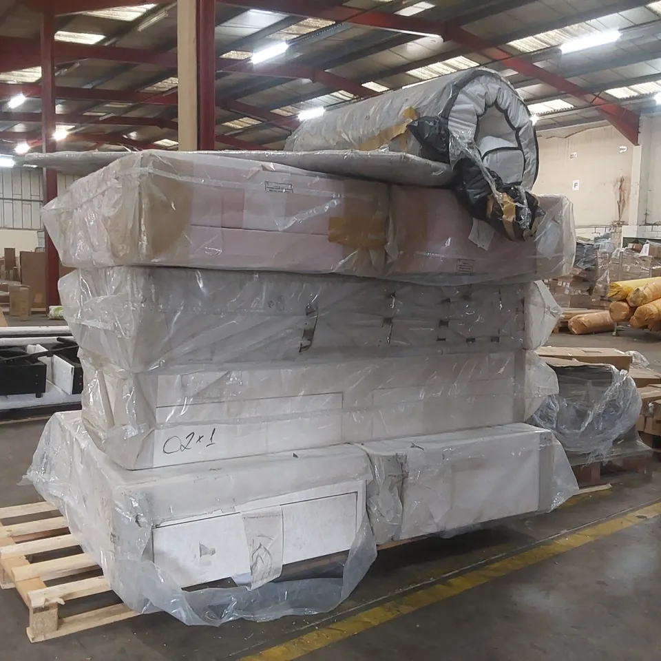 PALLET CONTAINING A LARGE ASSORTMENT OF DIVAN BASE PARTS, MATTRESSES AND HEADBOARDS ECT