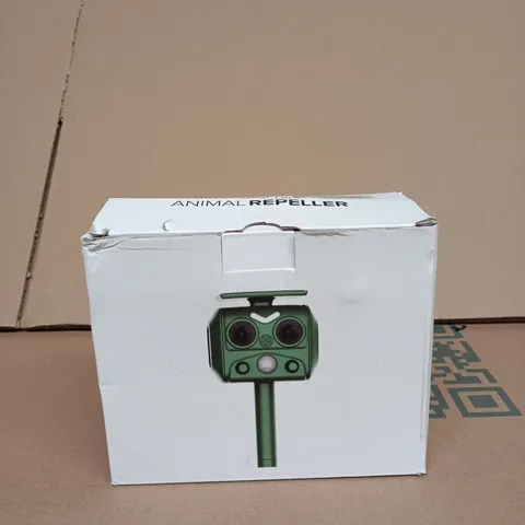 GARDEN ANIMAL REPELLER – BOXED OUTDOOR DEVICE