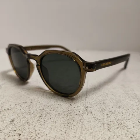 MELLER SUNGLASSES WITH BROWN TORTOISESHELL FRAME AND DARK LENSES