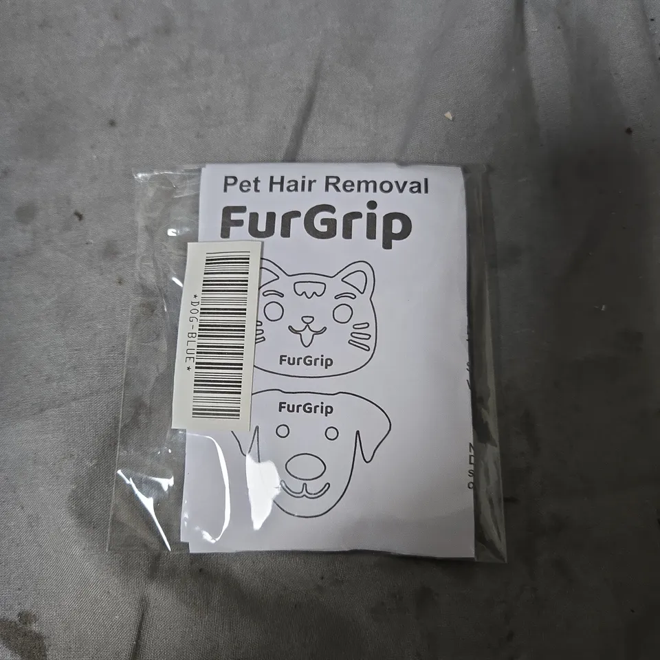 APPROXIMATELY 50 FURGRIP DOG LAUNDRY PET HAIR REMOVERS