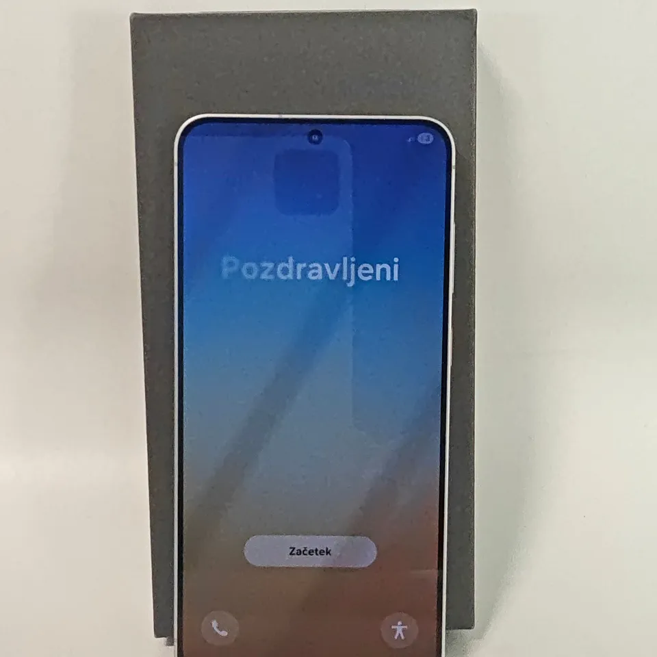 BOXED SAMSUNG GALAXY S25 FE IN NAVY - SM-S731B