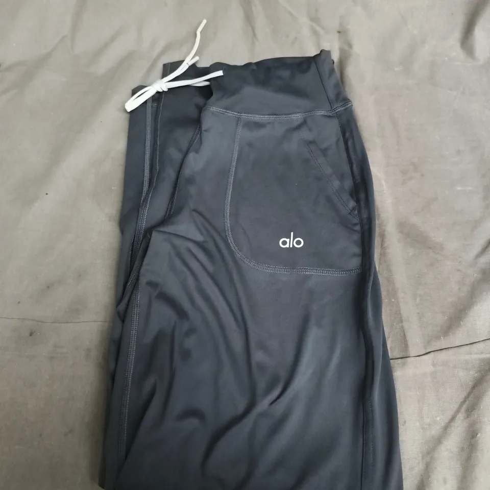 ALO YOGA PANTS – DARK GREY - SIZE M