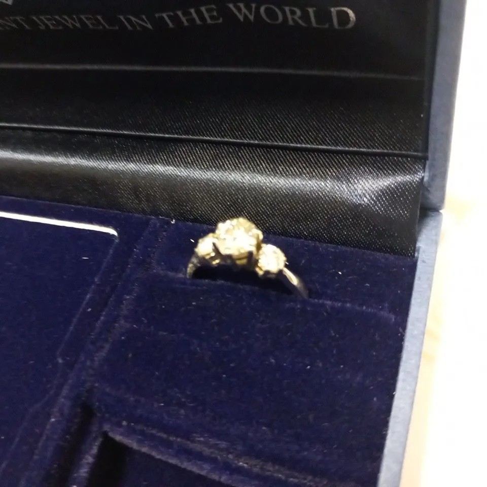 BOXED MOISSANITE 9CT GOLD 1CT TOTAL EQ MOISSANITE SOLITAIRE RING WITH MOISSANITE SHOULDERS