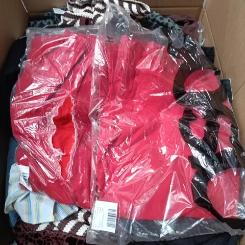 BOX OF APPROXIMATELY 25 ASSORTED CLOTHING ITEMS IN VARIOUS STYLES , COLOURS AND SIZES