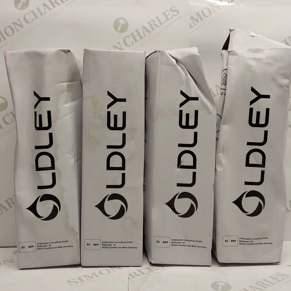 BOX OF APPROXIMATELY 4X 1L BRAND NEW BOXED OLDLEY STAINLESS STEEL  DOUBLE WALL VACUUM INSULATED WATER BOTTLES