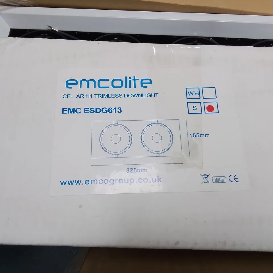 LOT OF APPROXIMATELY 18 ASSORTED EMCOLITE DOWNLIGHTS 