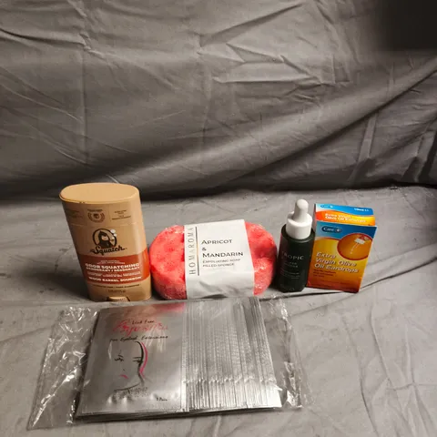 HEALTH & BEAUTY MIXED LOT: DEODORANT, APRICOT & MANDARIN SOAP SPONGE, EYE GEL PATCHES, TROPIC SKINCARE PRODUCT & OLIVE OIL EAR DROPS ETC