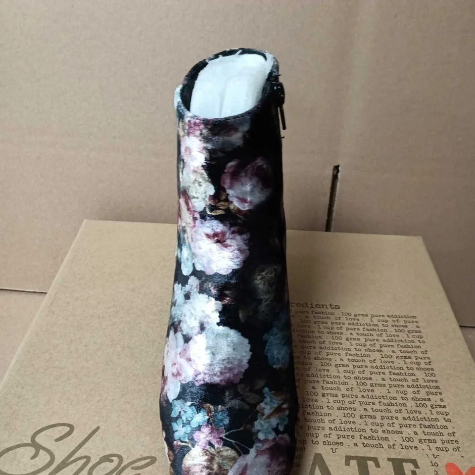 BOXED PAIR OF SHOECOLATE FLORAL PRINT ANKLE BOOTS – SIZE 36