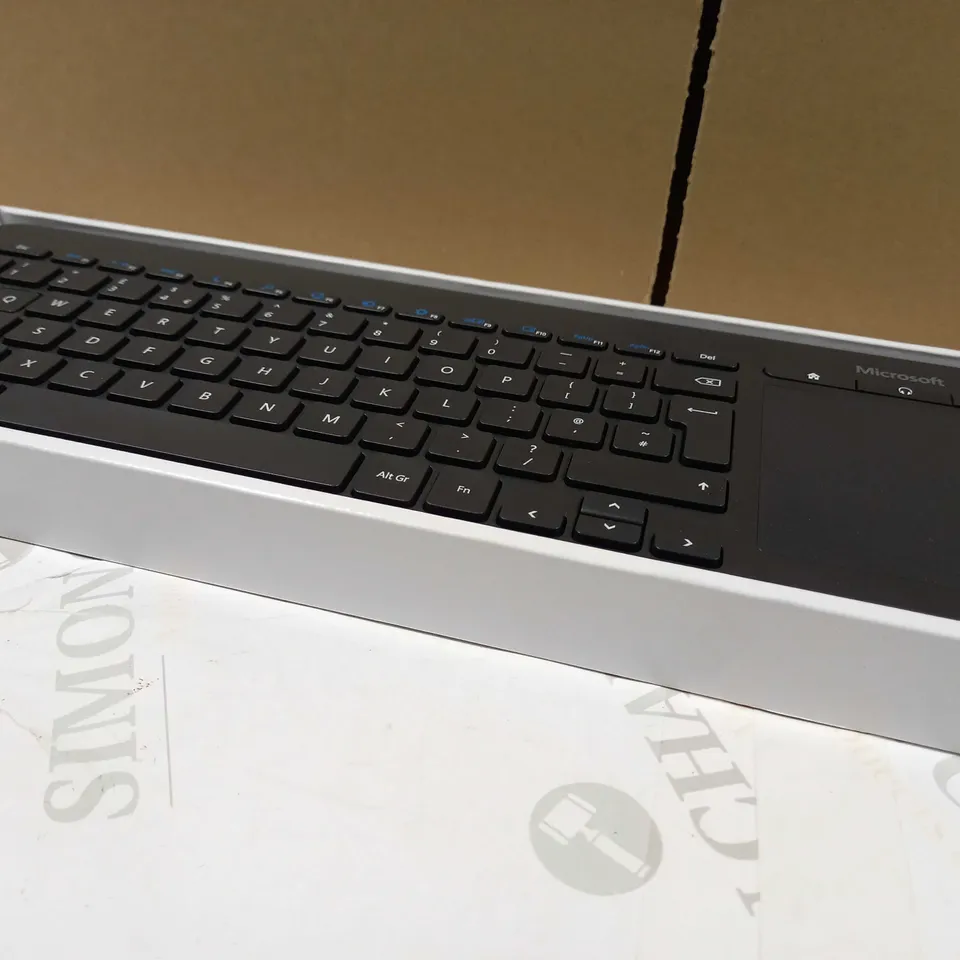 MICROSOFT ALL IN ONE MEDIA KEYBOARD 