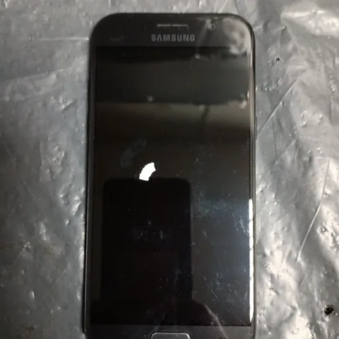 SAMSUNG GALAXY A5 (SM-A520F)