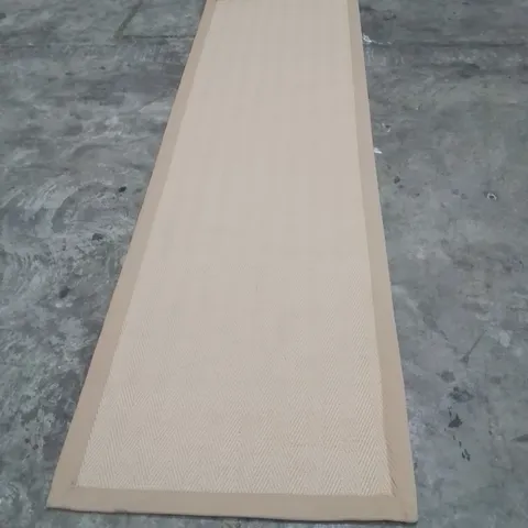 QUALITY DESIGNER AREA RUG - APPROXIMATELY 300X80CM