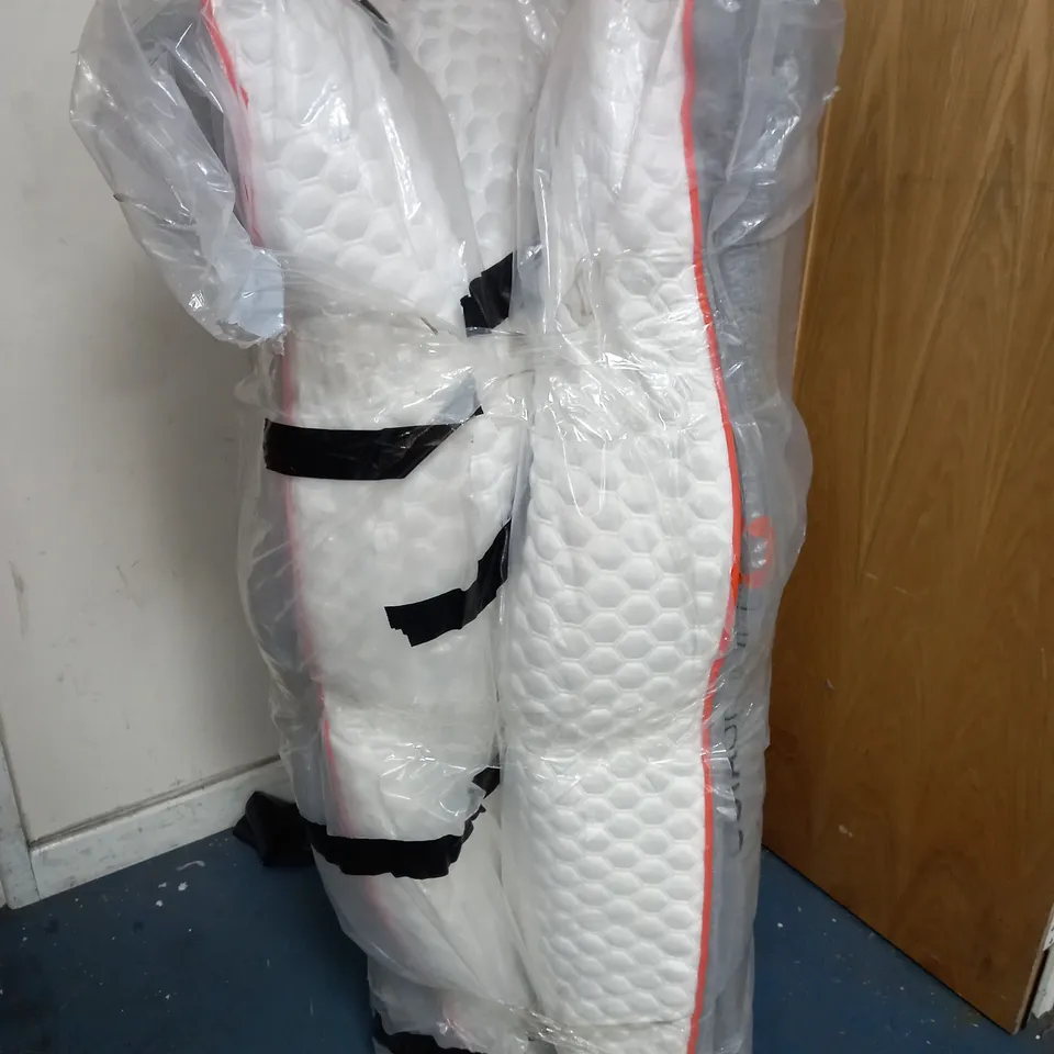 OCTASMART PLUS WHITE MATRESS - SIZE UNSPECIFIED - COLLECTION ONLY