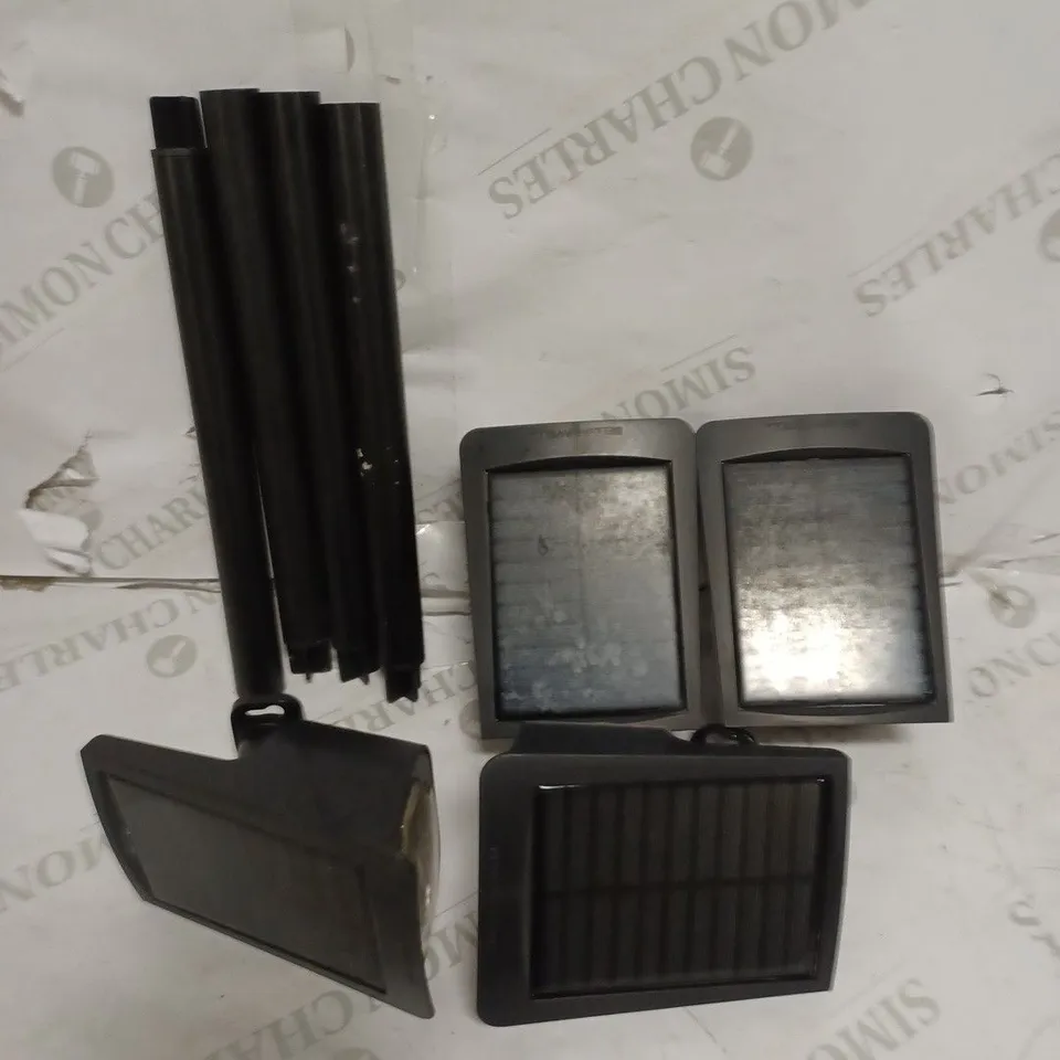 OUTLET BELL & HOWELL SET OF SOLAR BIONIC COLOUR BURST LIGHTS