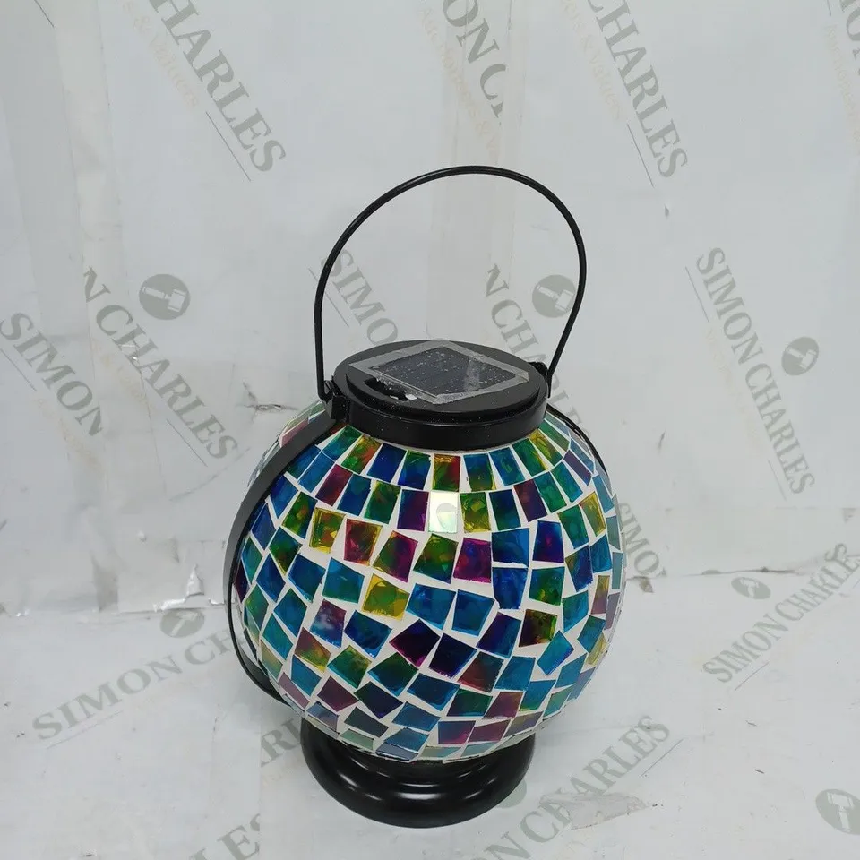 GARDEN REFLECTION OUTDOOR LANTERN LIGHT