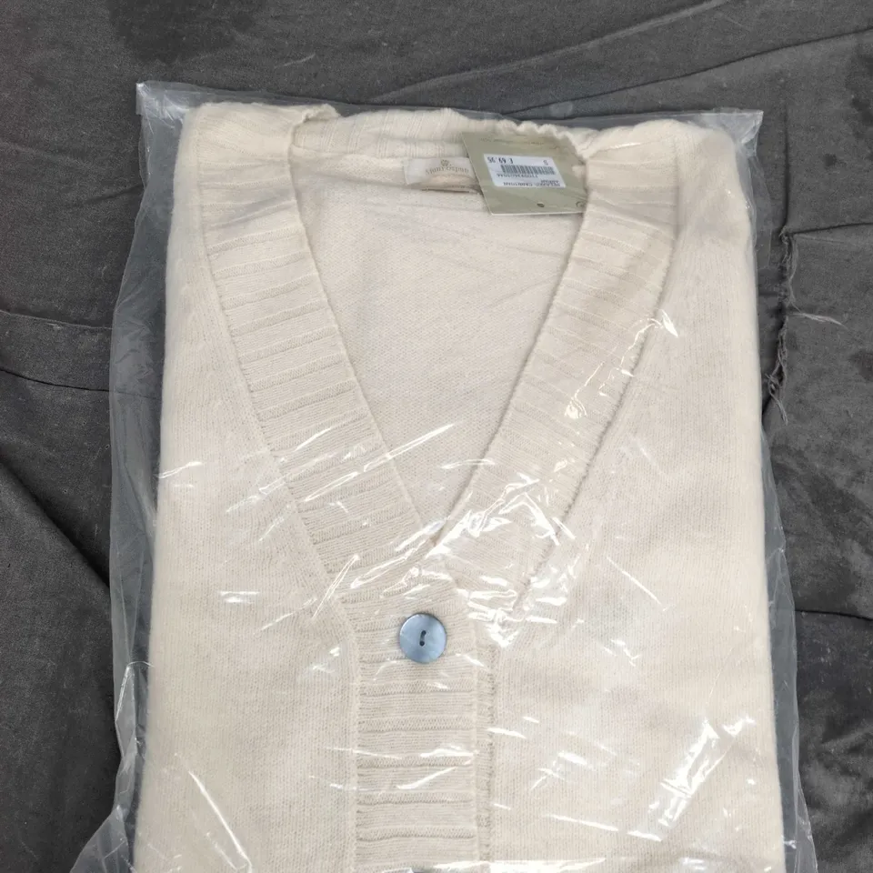 RELAXED CARDIGAN ARRAN – WOMEN'S KNITWEAR, UK S, BEIGE