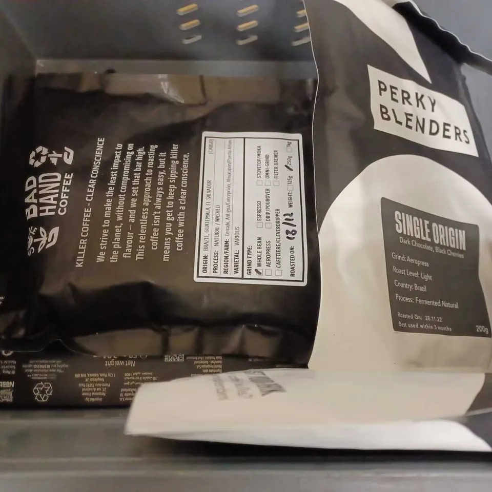 BOX OF APPROX 10 ITEMS TO INCLUDE BAD HAND COFFEE BEANS, BARISTA SALTED CARAMEL SYRUP AND BAND HAND CHRISTMAS COFFEE BLEND