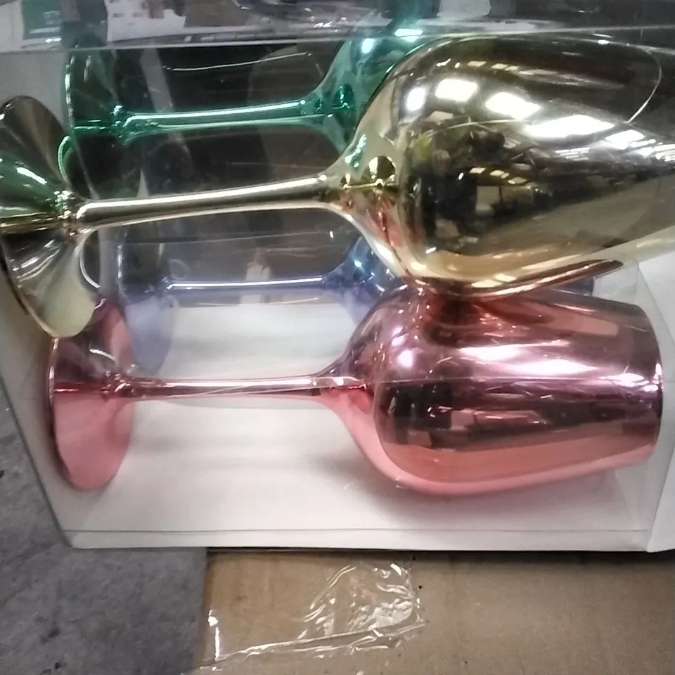 BOXED SET OF 4 PLASTIC ALL PURPOSE WINE GLASSES 
