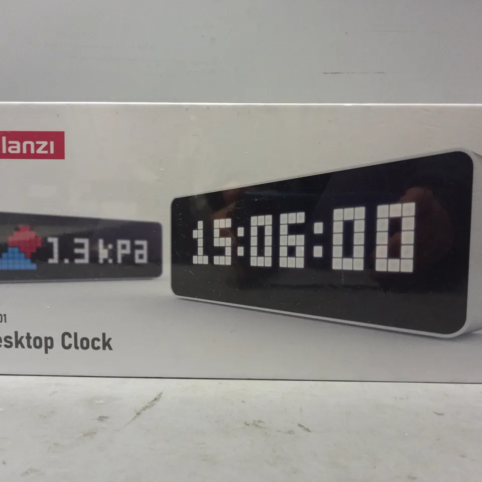 BOXED ULANZI TC001 DESKTOP CLOCK