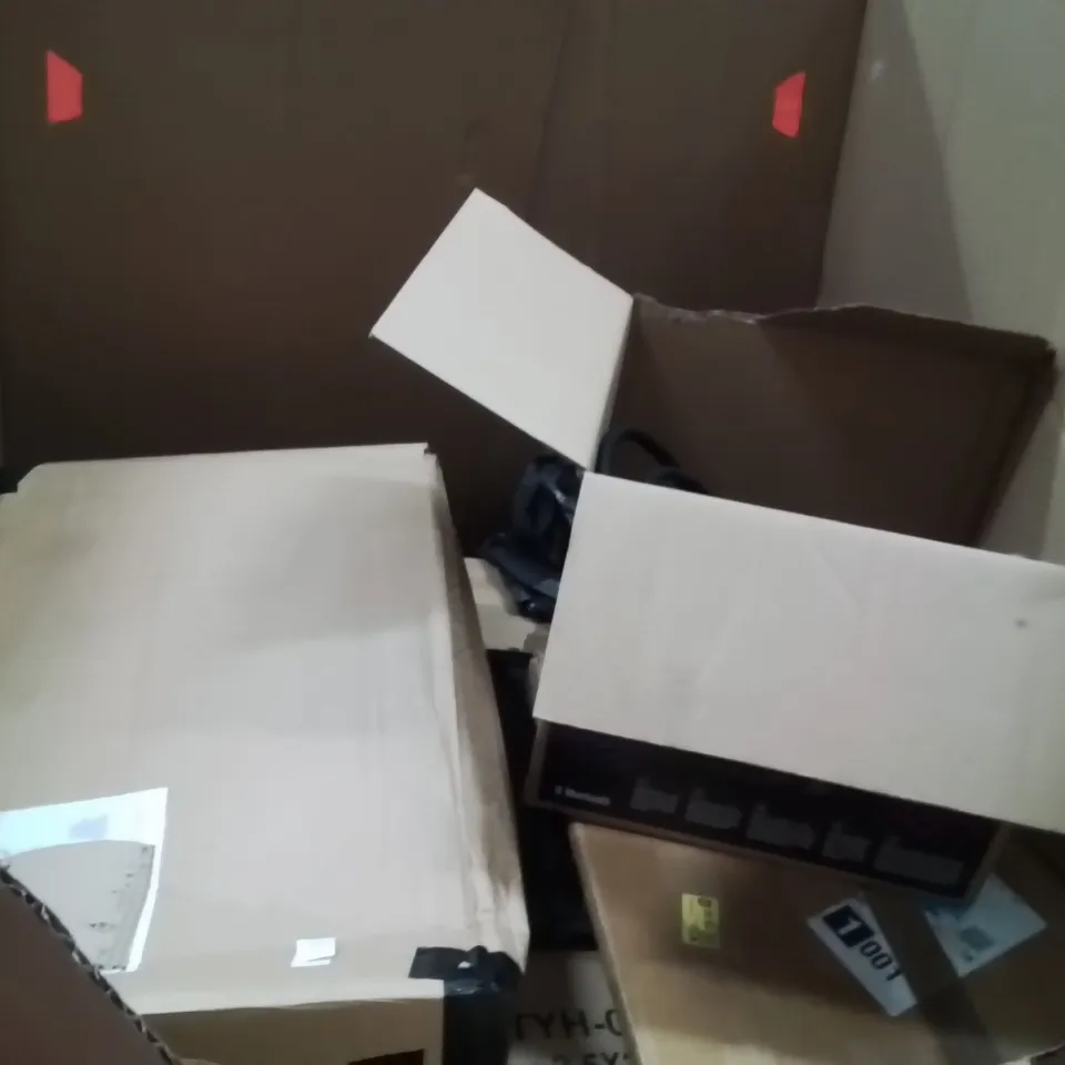 PALLET OF ASSORTED HOUSEHOLD GOODS AND PRODUCTS TO INCLUDE;PLAYPEN,POPUP BEACH TENT,PIZZA OVEN