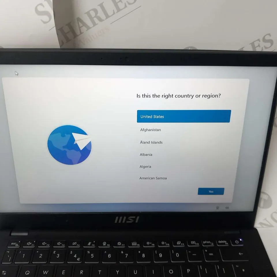 MSI I3-1215U 8GB RAM 512GB SSD LAPTOP
