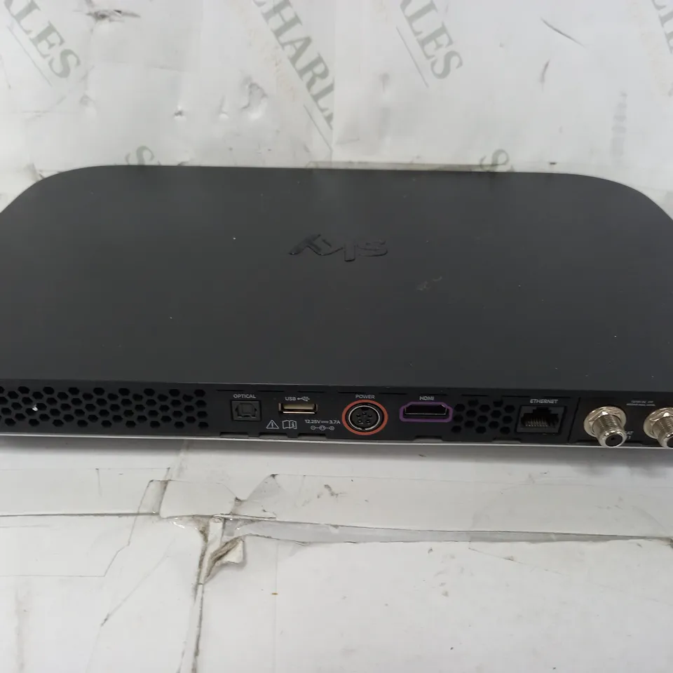 SKY Q BOX ES240 2TB SATELLITE RECEIVER