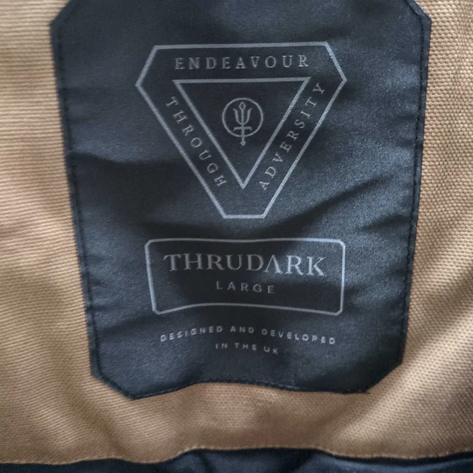 THRUDARK BROWN OUTDOOR JACKET – LARGE, DESIGNED & DEVELOPED IN THE UK (ENDEAVOUR THROUGH ADVERSITY PATCH) 