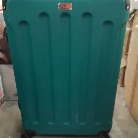 LUGG TRAVEL SUITCASE GREEN