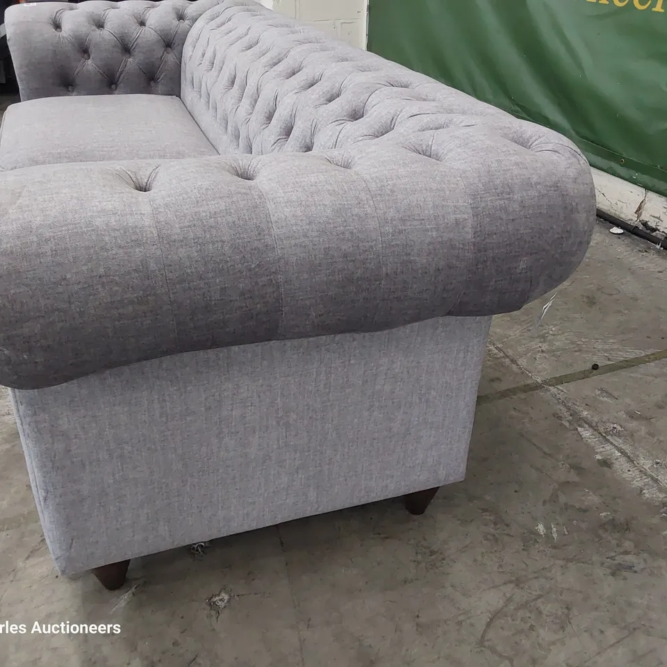 DESIGNER CHESTERFIELD THREE SEATER SOFA GREY PLUSH FABRIC 