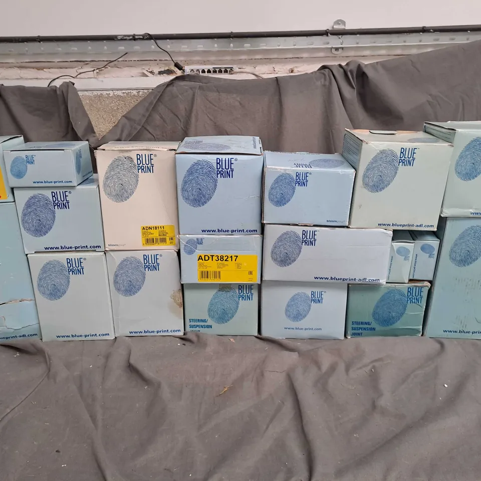 APPROXIMATELY 16 BLUE PRINT WHEEL BEARING KIT 