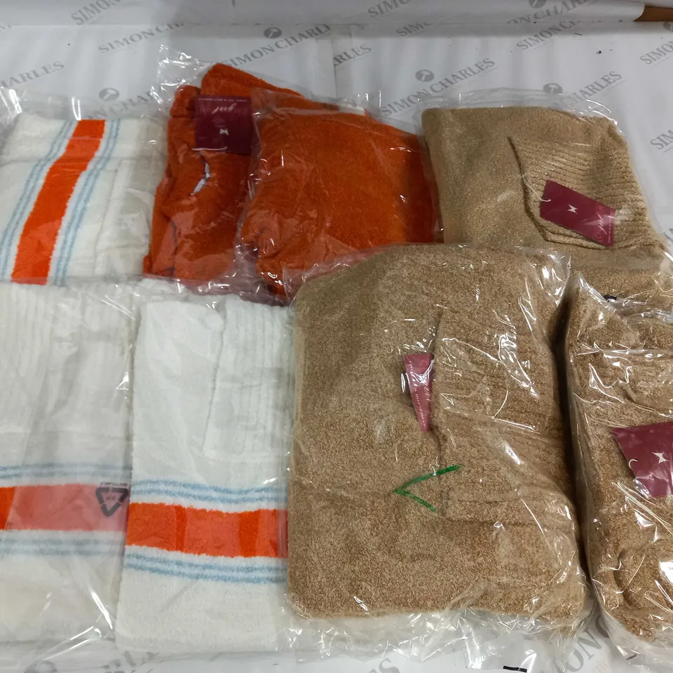 LOT OF 8 ASSORTED BAGGED CLOTHING ITEMS - VARIOUS SIZES